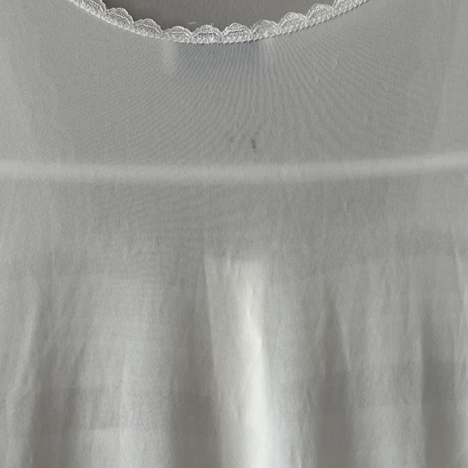 Vintage Ivory Lorraine Button Front Sheer Nightgown/robe Lace Size Small/medium