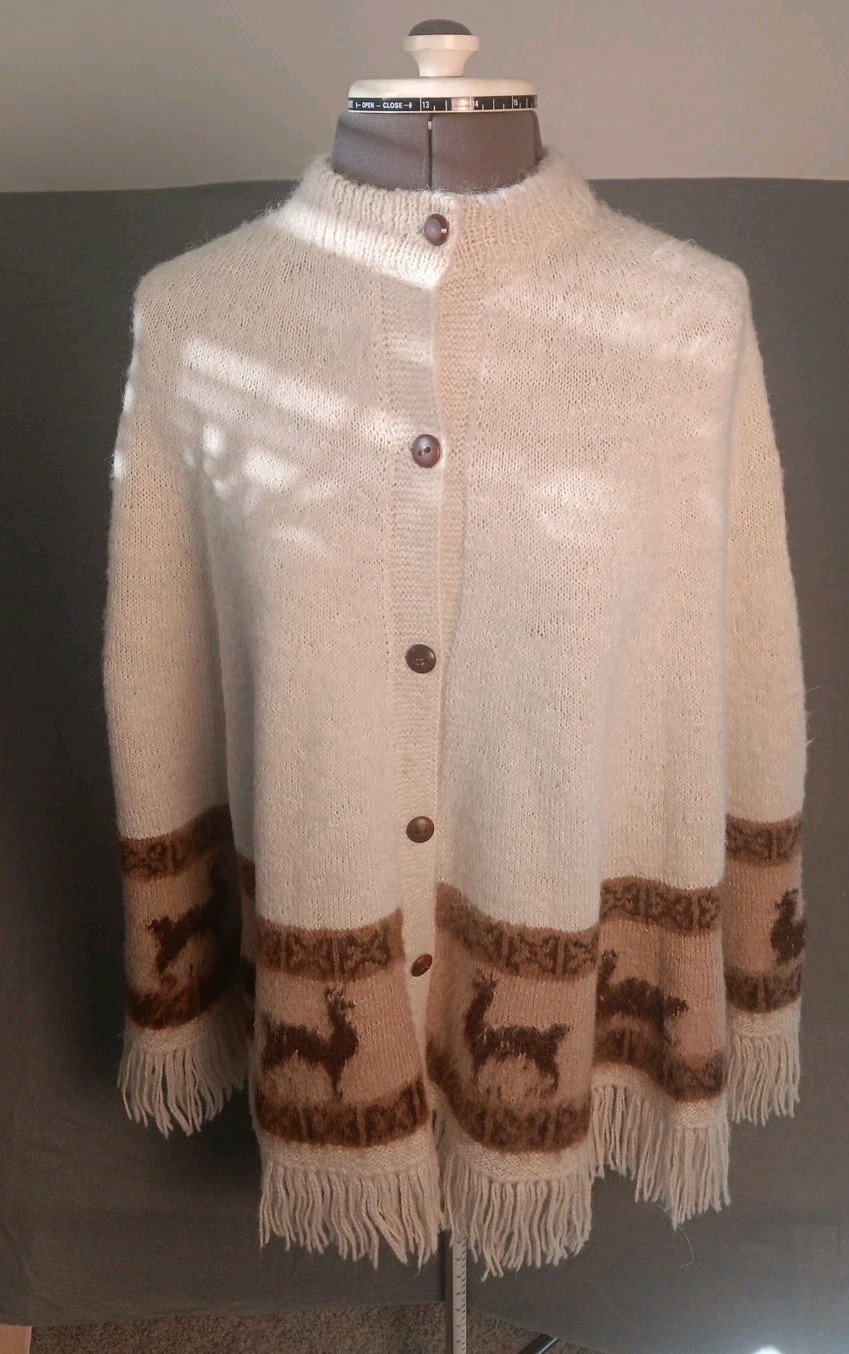 Vintage Fotrama Fringe Poncho 100% ALPACA WOOL