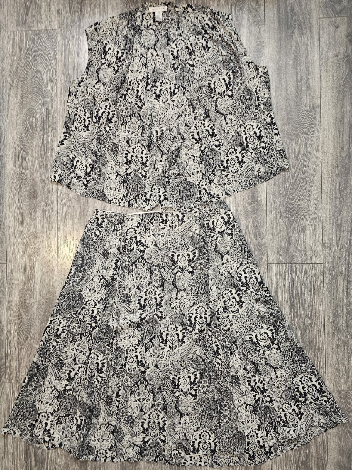 Vintage Jones New York Silk 2 Pc Vest & Skirt Set Floral Black 24W Top 20W Skirt