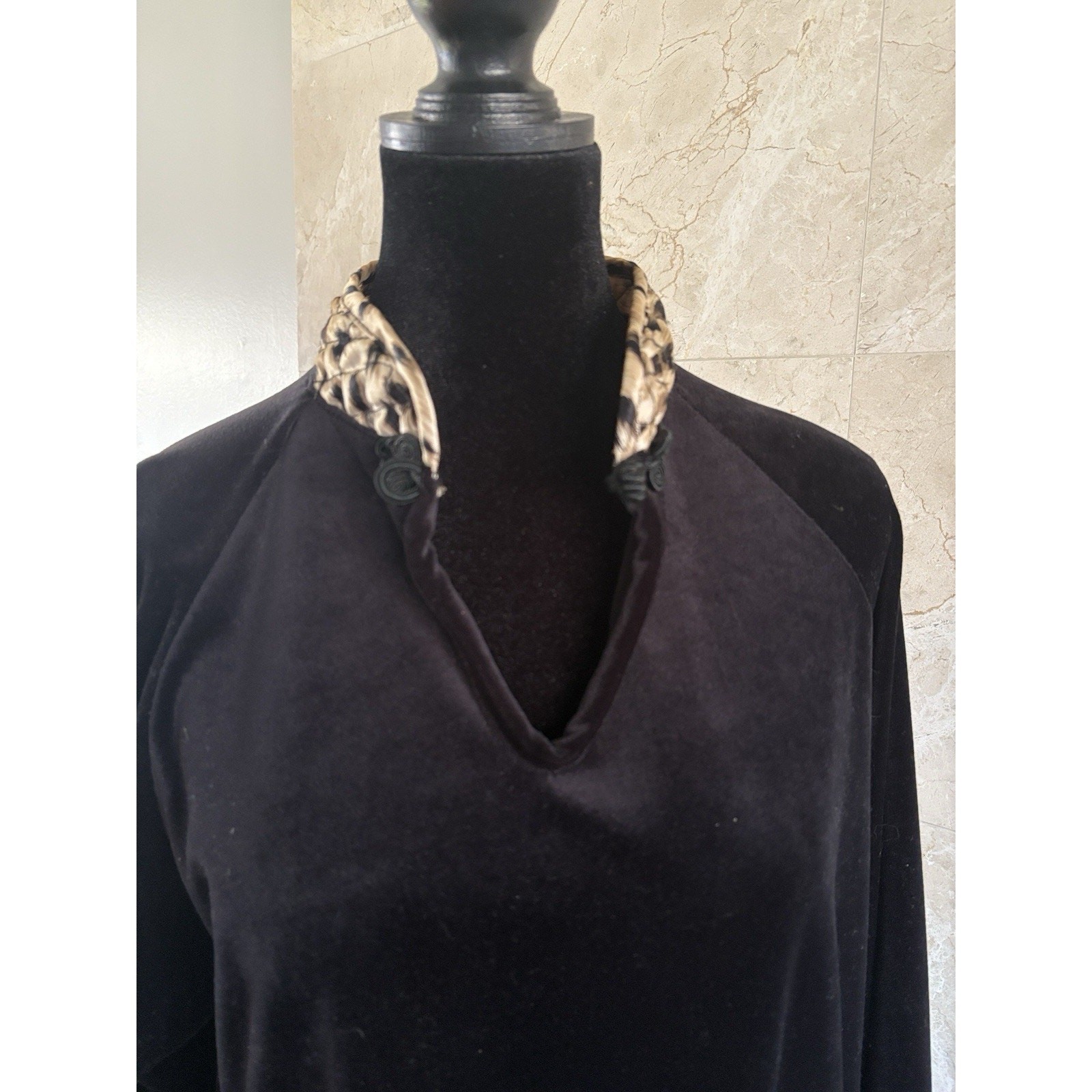 90s VTG Leopard Trim Velvet Nightgown – Medium Glam Matriarch Energy