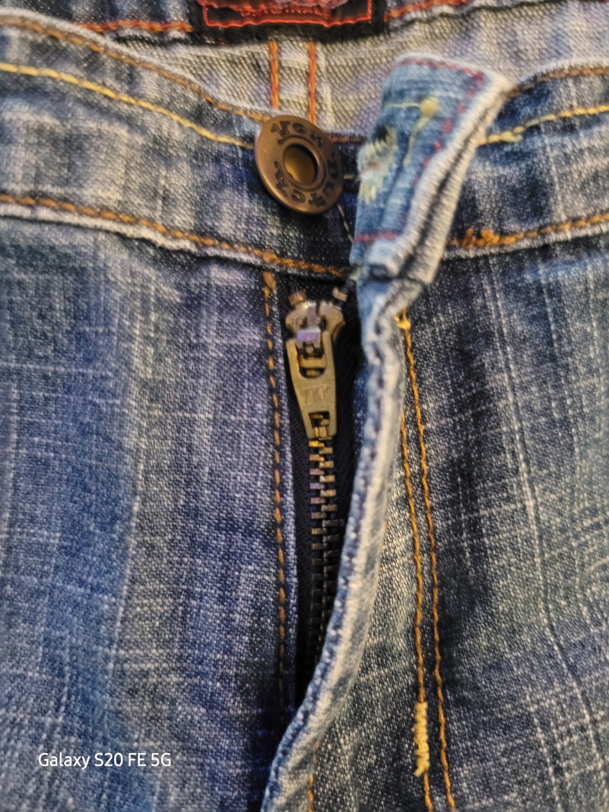 RARE Y2K Von Dutch Sz 29 Vintage Back Patch 90’s Jeans Distressed Wide Leg