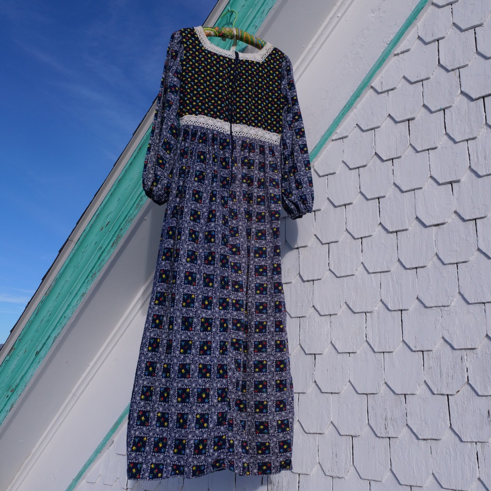 Great vintage 70s calico print maxi peasant dress