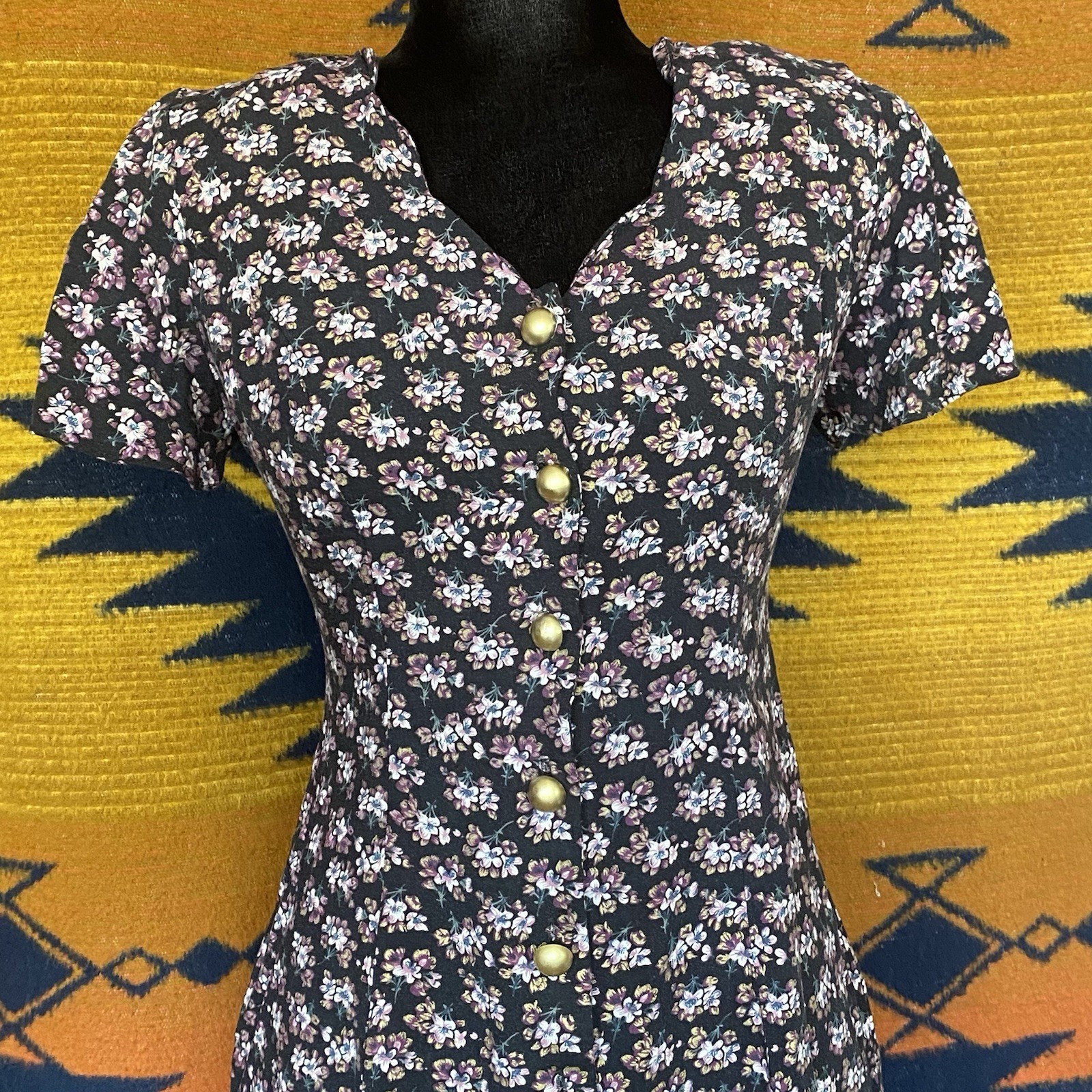 Vintage 90’s Caroline Wells Floral Midi Dress. Corset Back Tie. Rayon. Size 4.