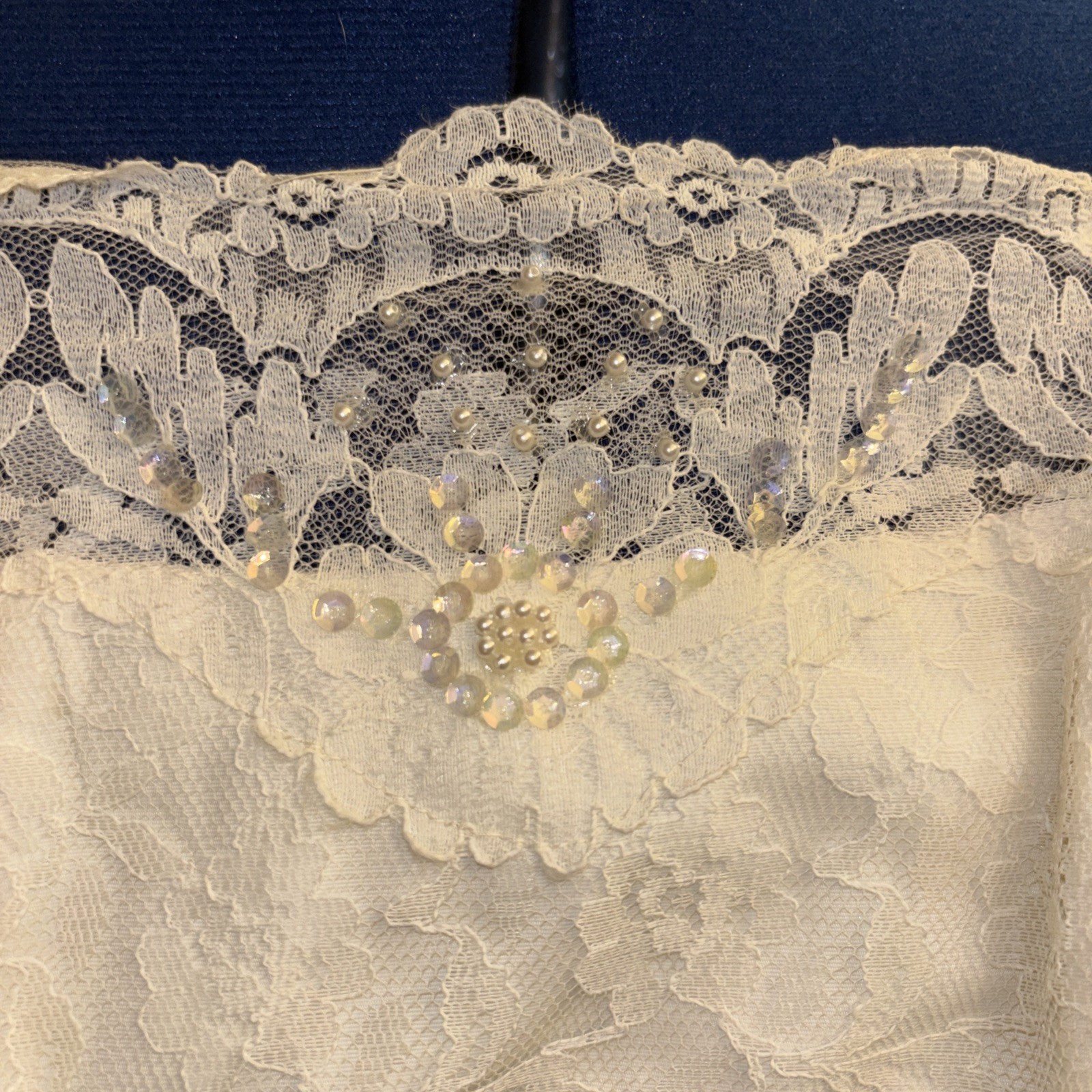 Vintage Wedding Dress 1970’s Chest 13” Across Armpits Waist 10” Across Back