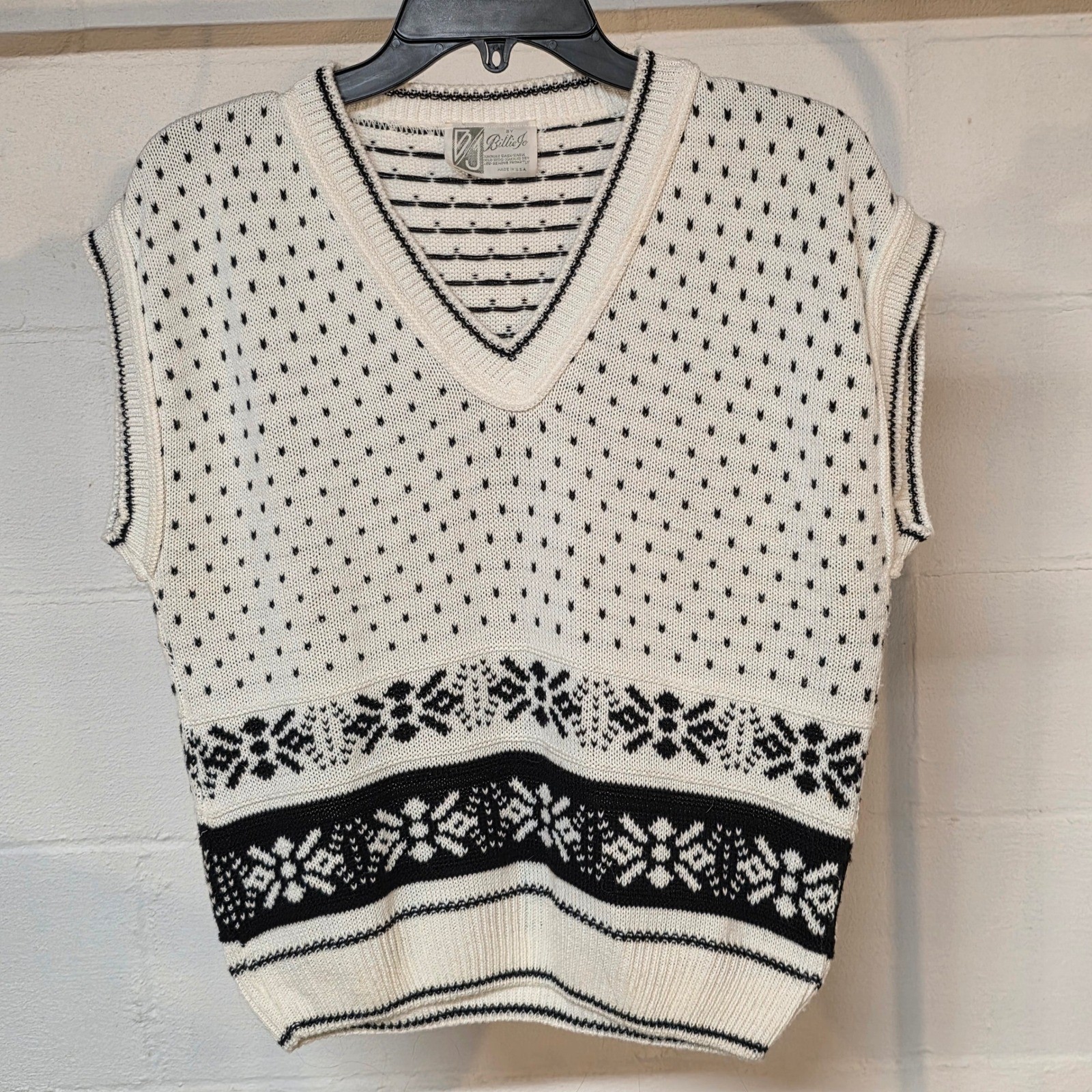 Vintage Billie Jo Fair Isle Nordic Knit Sweater Vest White Black V-Neck