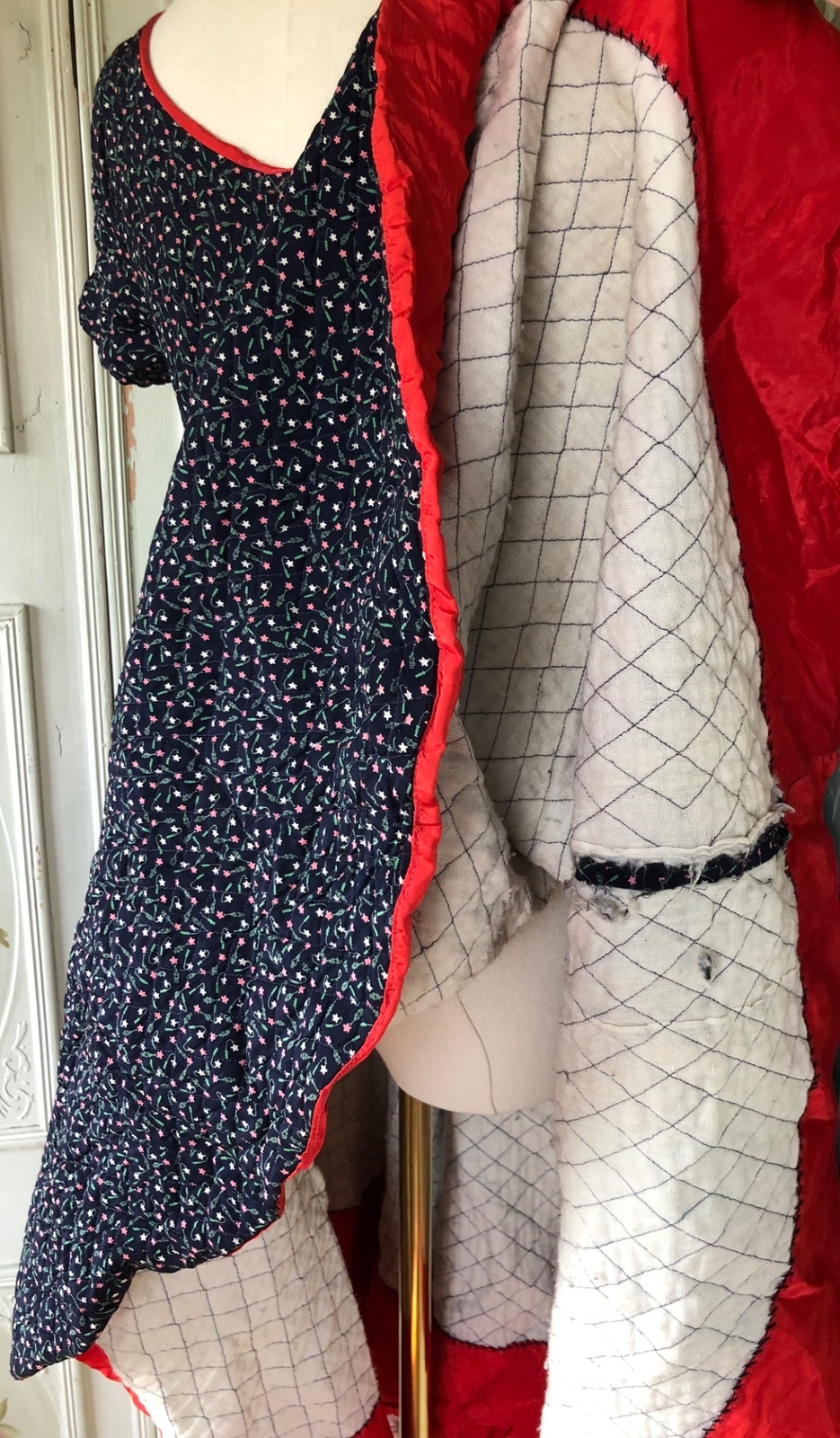 VTG 50s RAYON? QUILTED FULL CIRCLE DAY DRESS BLUE PINK GREEN NOVELTY STARS EUC