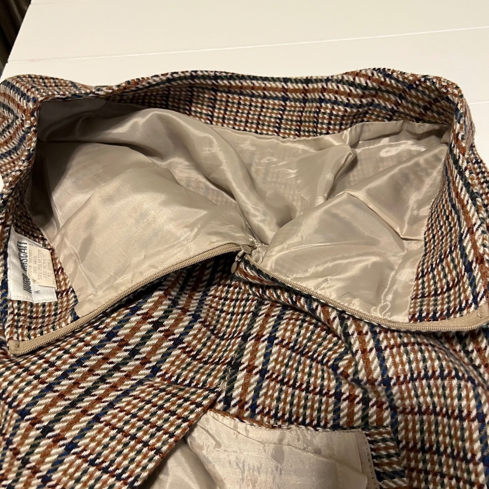 Hugo Buscati Milano Vintage Plaid Skirt Suit Brown Blue Wool Blend Size 8 USA