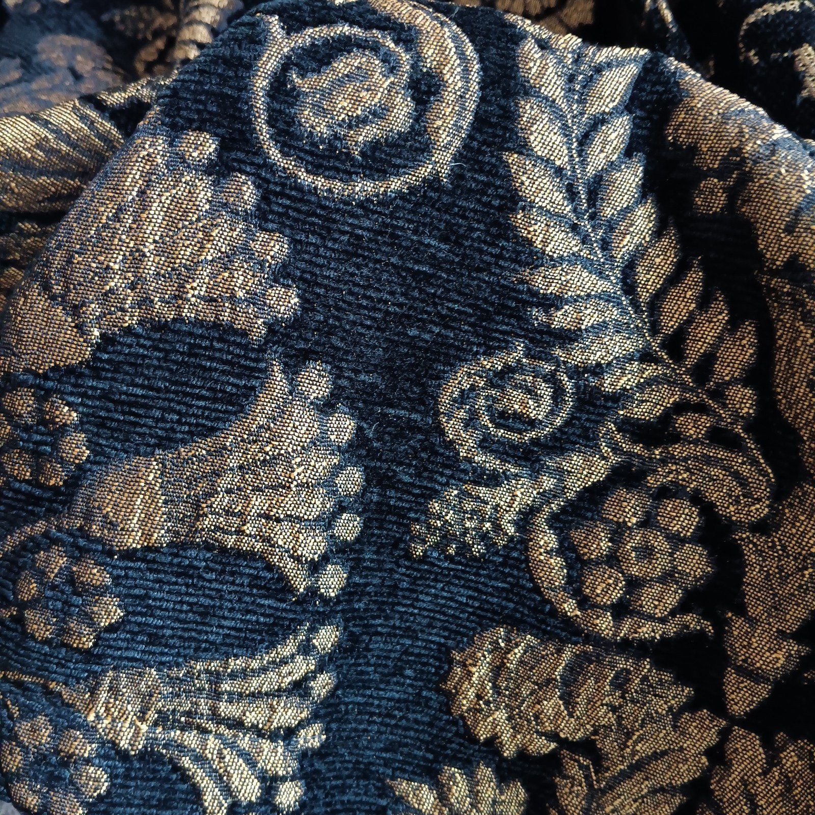 Baroque Rococo Style Y2K BROCADE Jacket M black Gold Floral Ornate Luxous Vtg