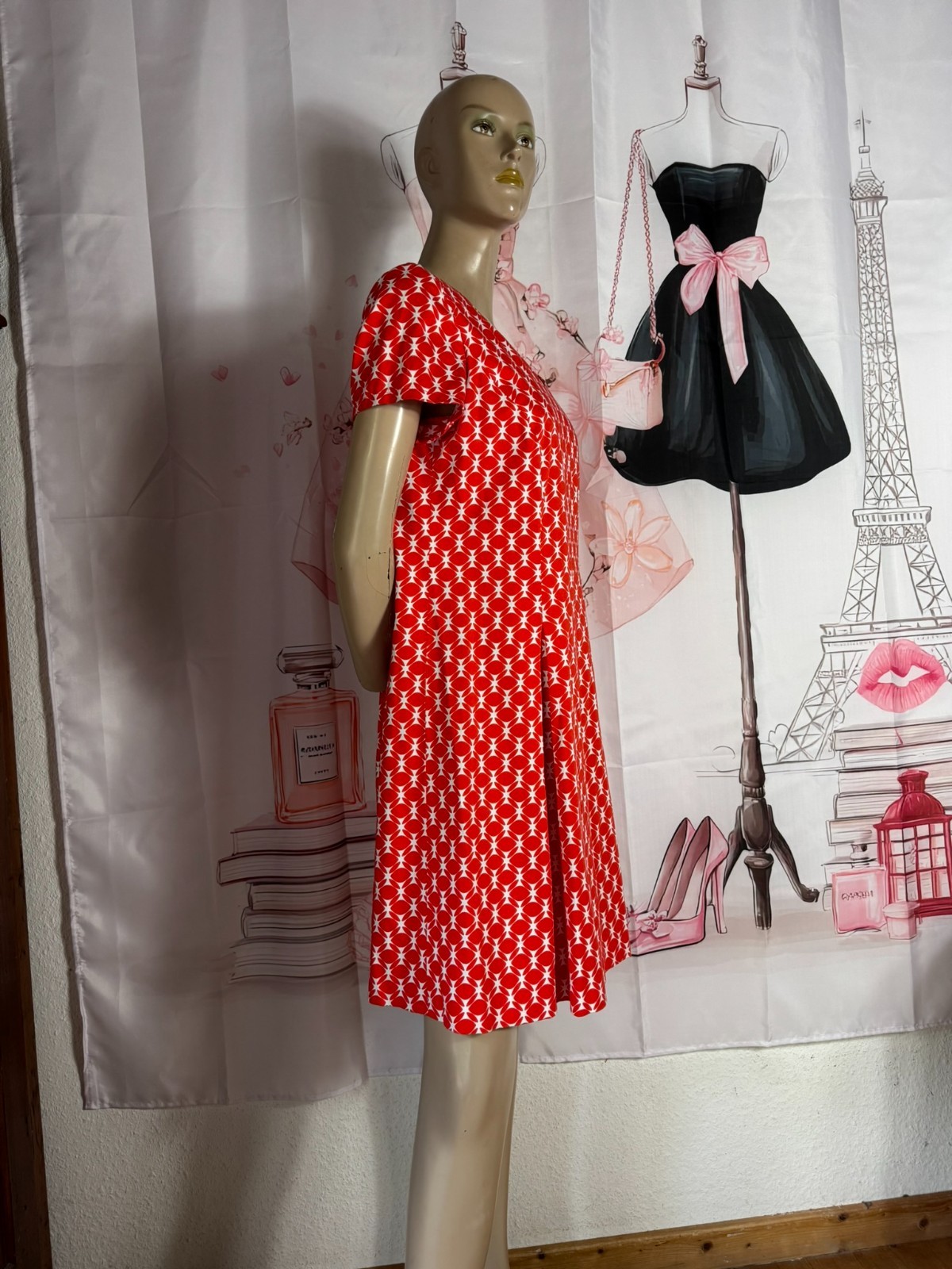 Vintage 60s Twiggy Dress Red White Graphic Pattern A Line Retro Sundress 38-42