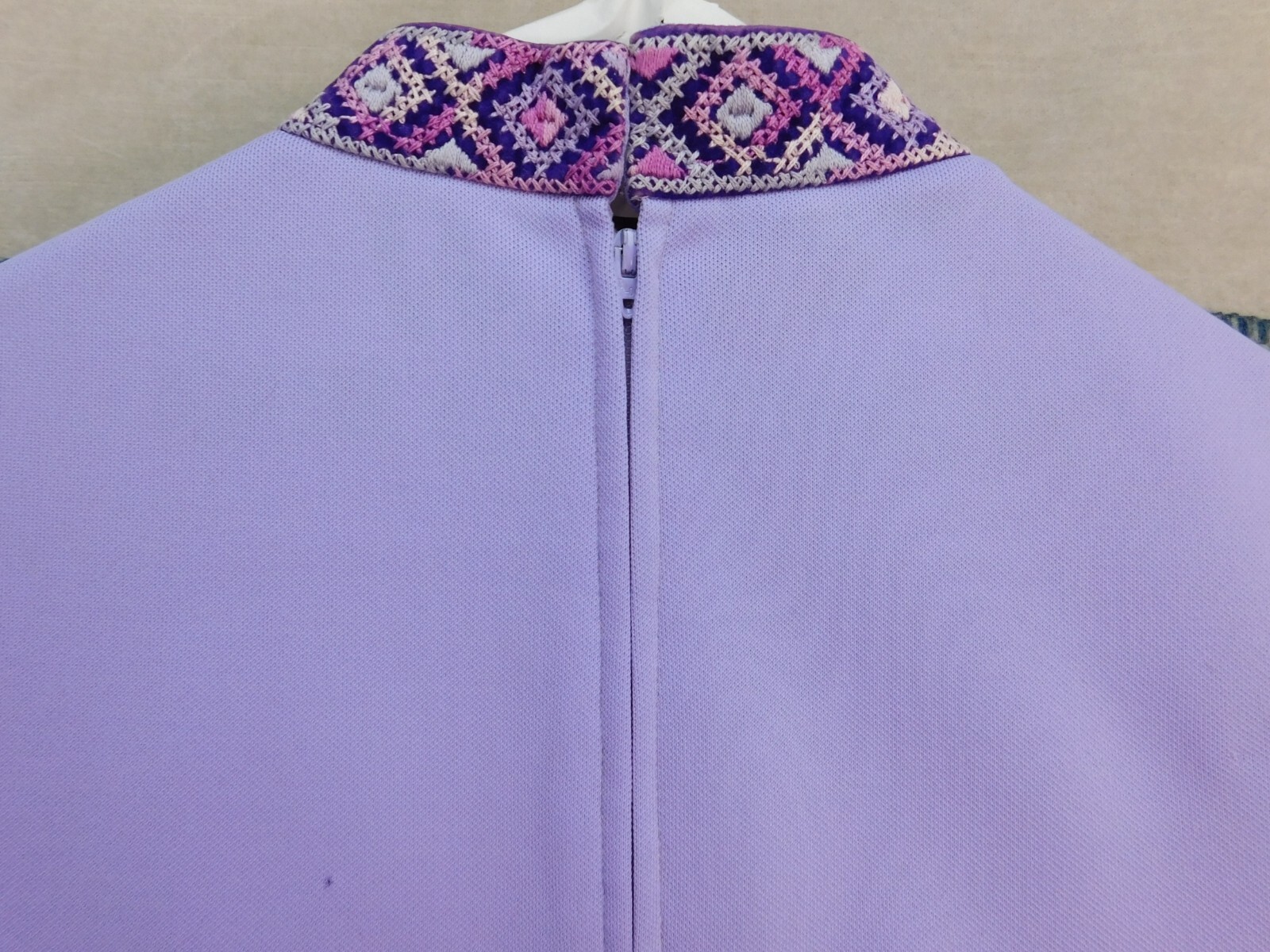 VTG Susan Thomas Women’s S Cap Sleeve Pattern Collar Short Sleeve Purple Shirt