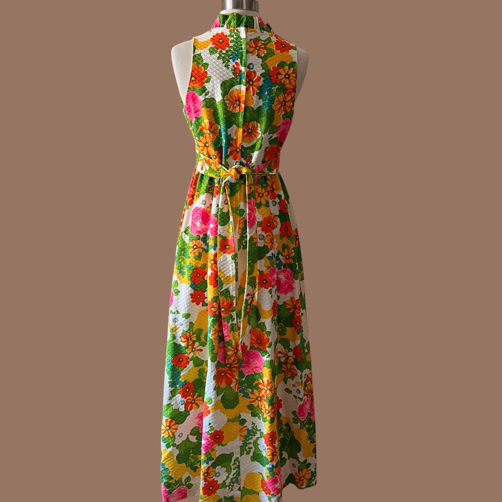 Vintage 70s Floral Maxi Dress : Montgomery Ward, Hostess, 1970s