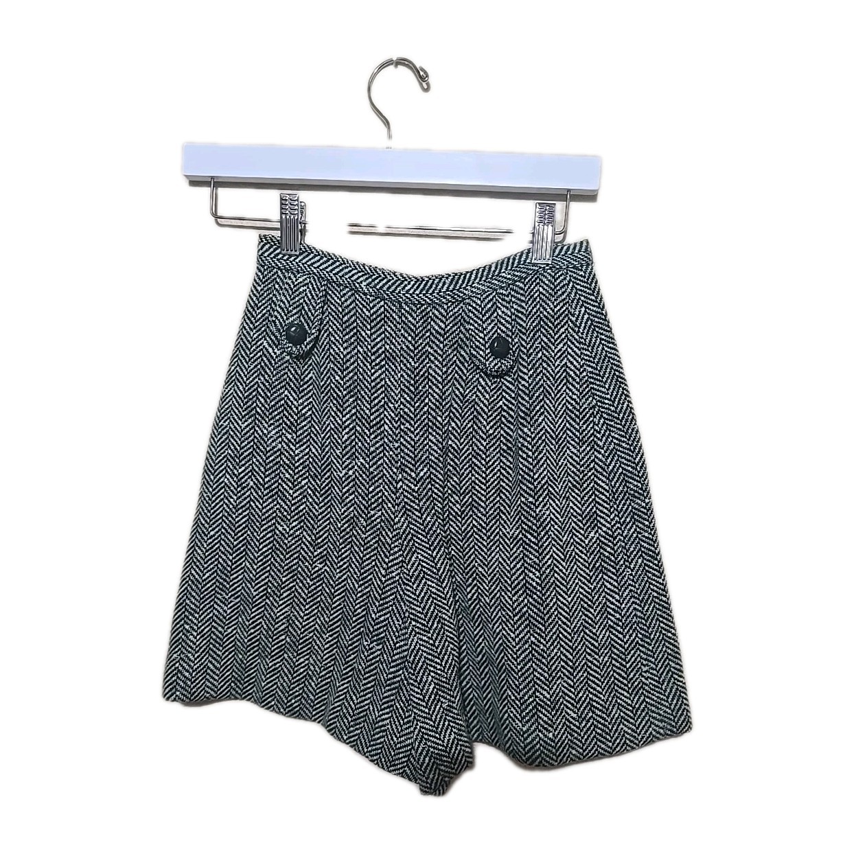 Vtg 1970s College Town Academia Green Herringbone Wool Shorts Womans Size 7/8