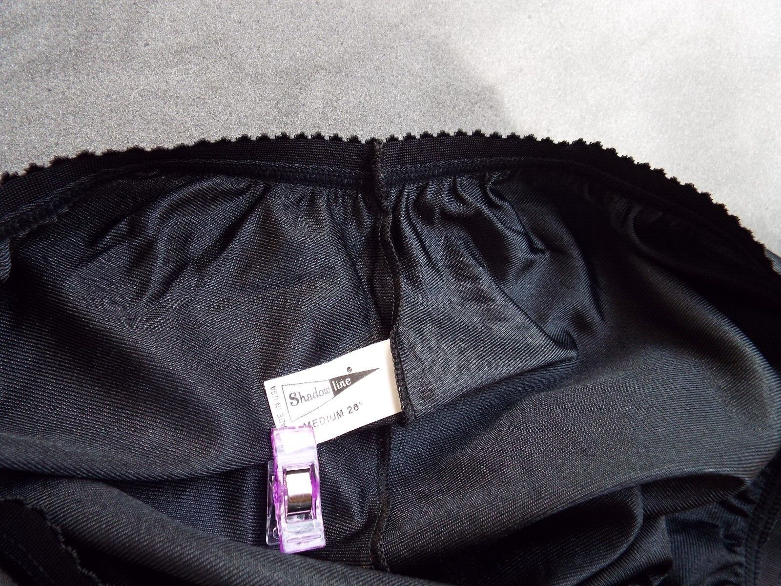 Shadowline Half Slip Black Medium 26 in 2 slits