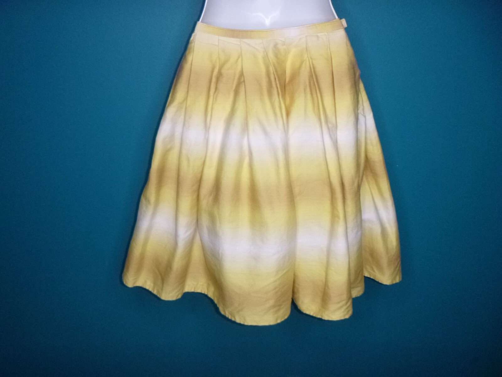 Vtg 50’s Full Skirt Yellow Tan White Ombre 24″ Waist XS/S