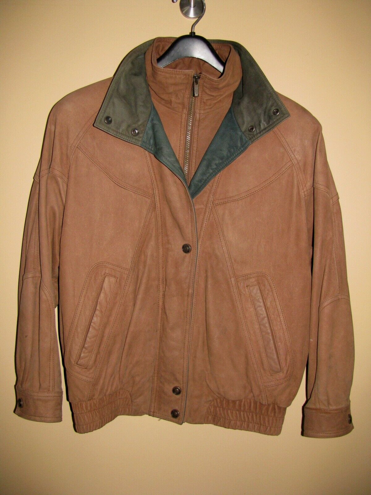 Women’s Vtg Wilsons Adventure Bound Brown Leather Jacket-ZipOut Lining 1980s M
