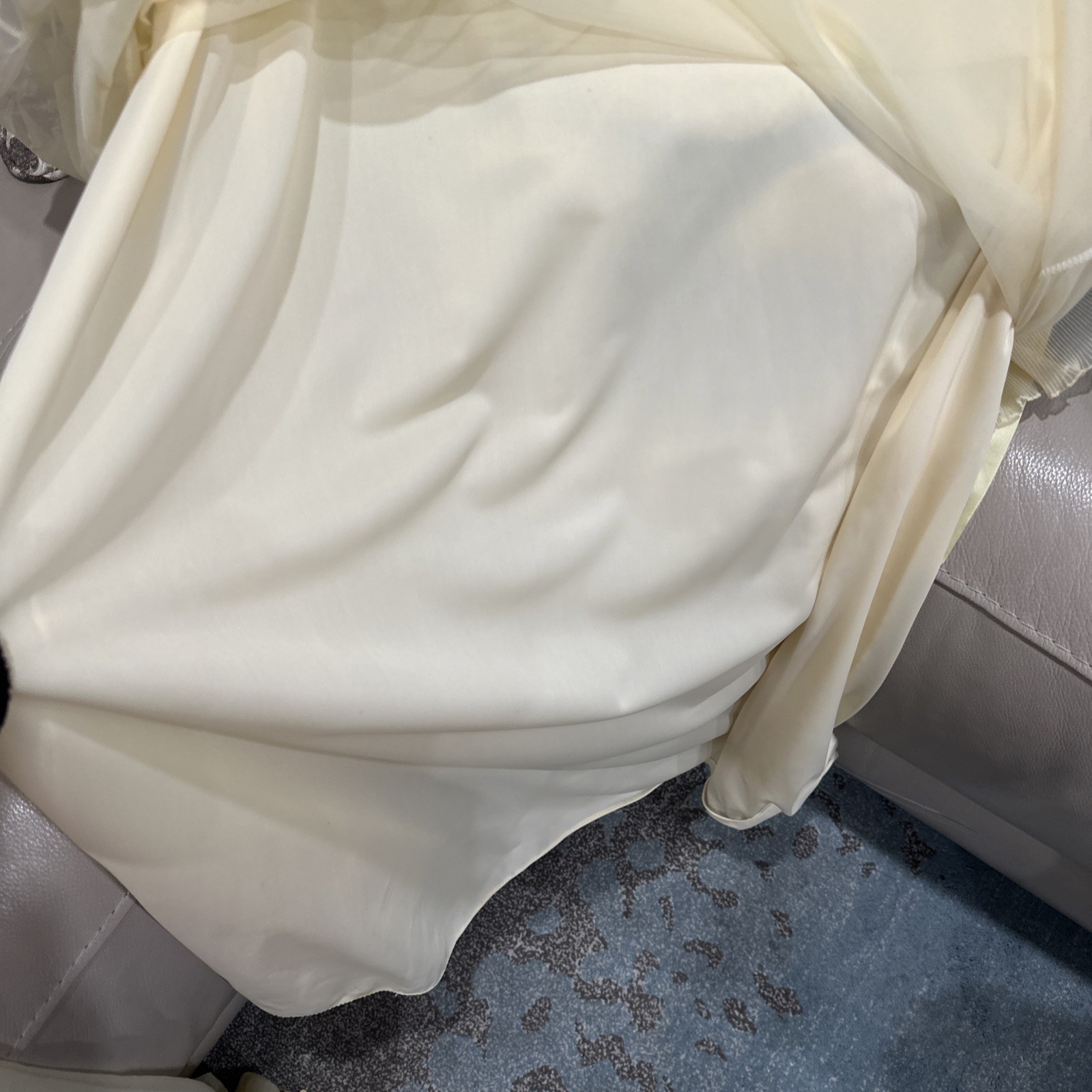 Vintage Evette 2-Piece Sheer Ivory Chiffon Peignoir Set Robe Nightgown Sz petite