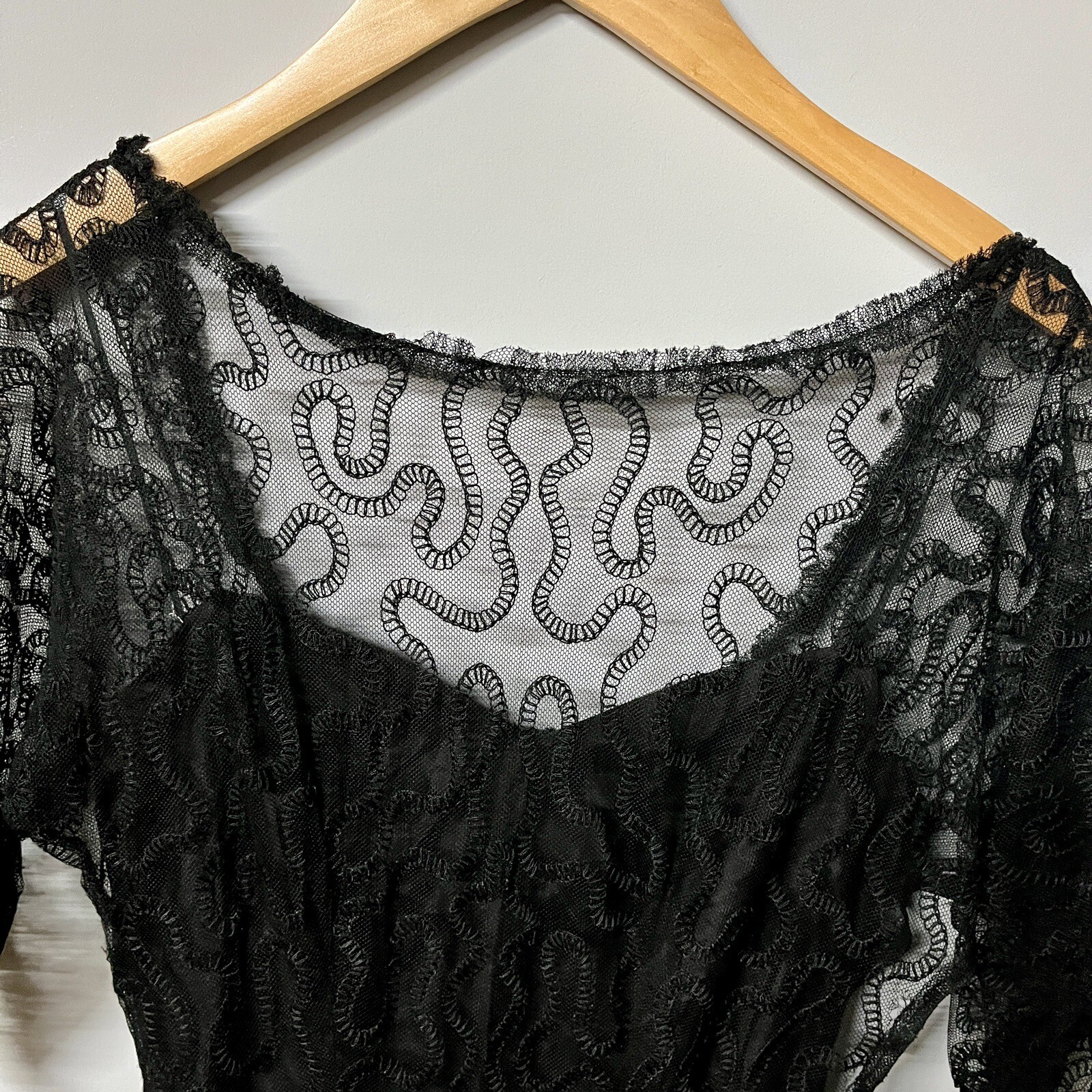 Vintage COUTURE 30s 40s Black Abstract LACE Dress 12