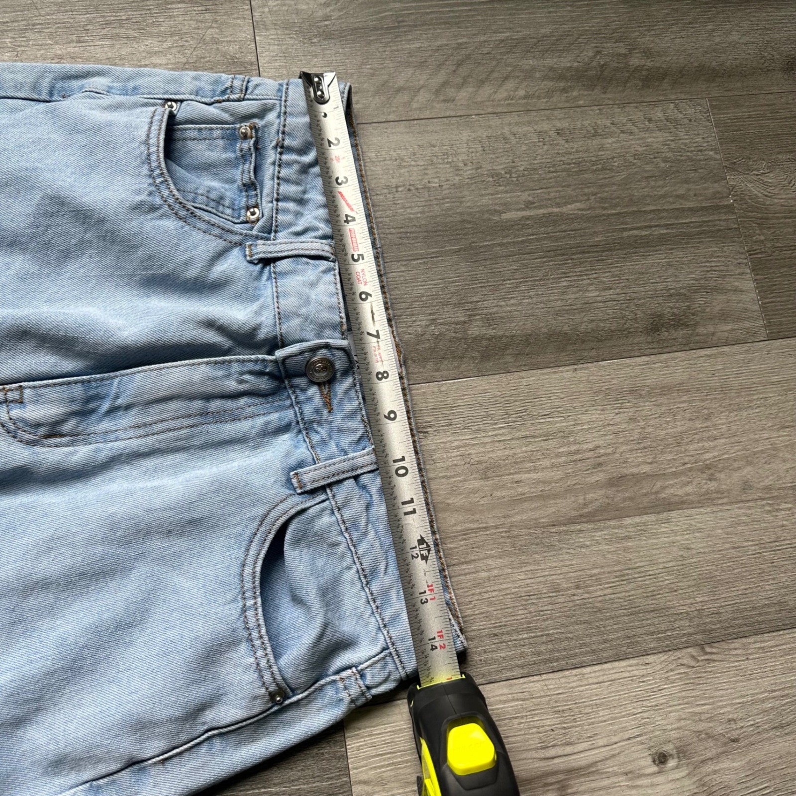 Princess Poli XX Light Wash Flare Jeans Size 6 Vintage Y2K Style