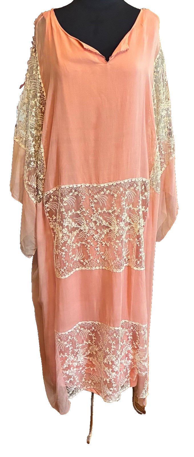 Antique 1920S Pink Silk Chiffon Kafton Brussels Tambour Cabbage Roses Lace
