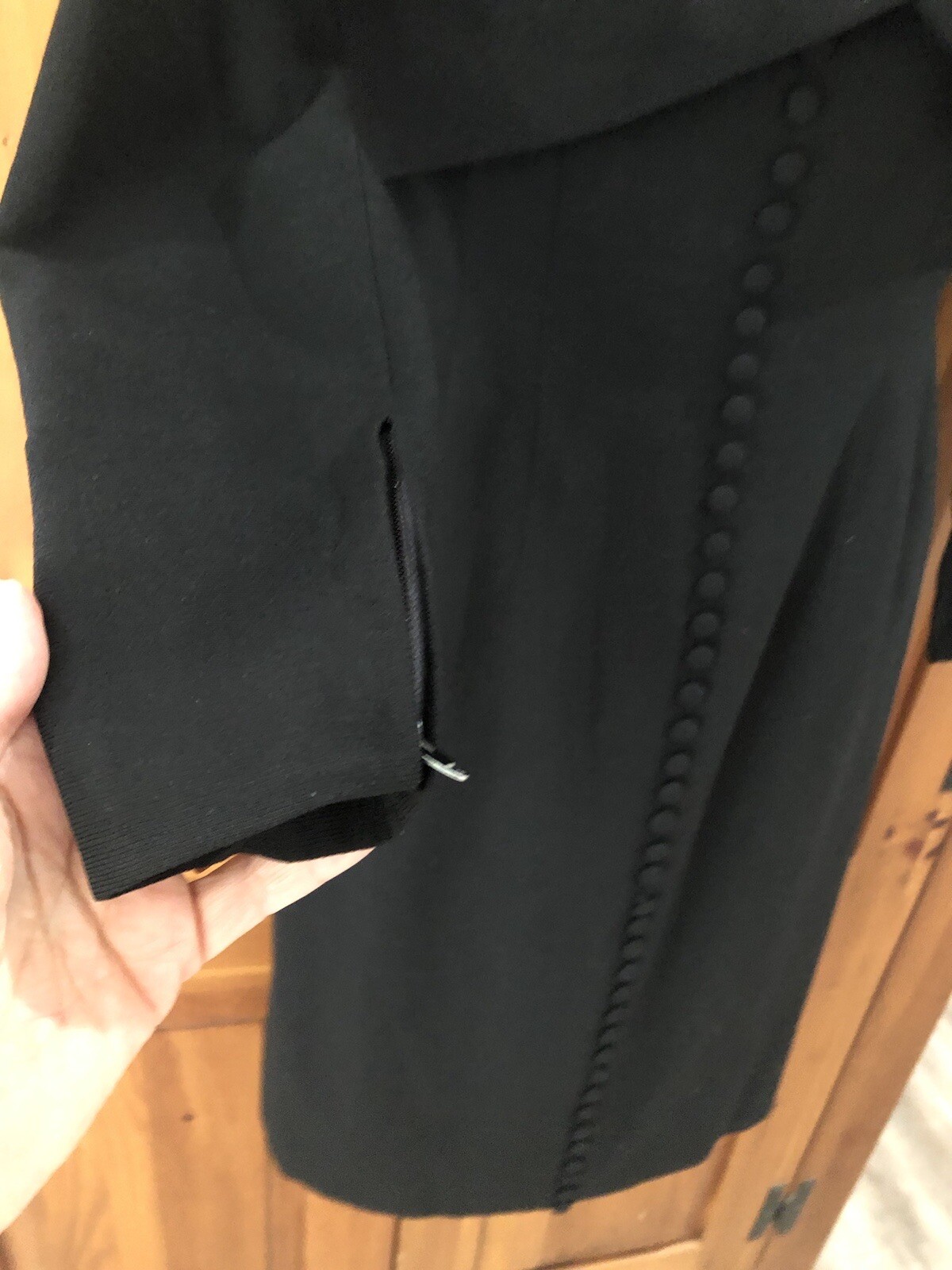 Travilla vintage 60s/70s black wool crepe dress self buttons capelet bodice S