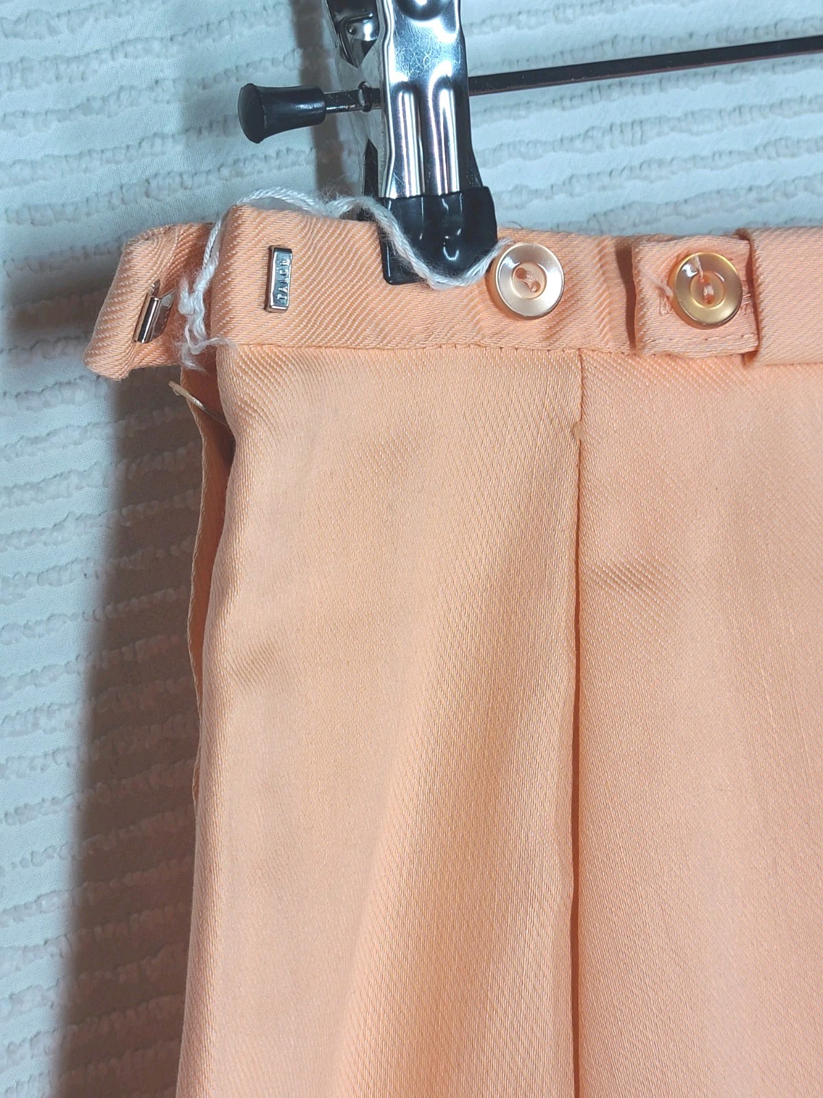 NOS Vintage 1960s Women’s Shorts 31w Large Orange Canvas Adjustable Waist Retro