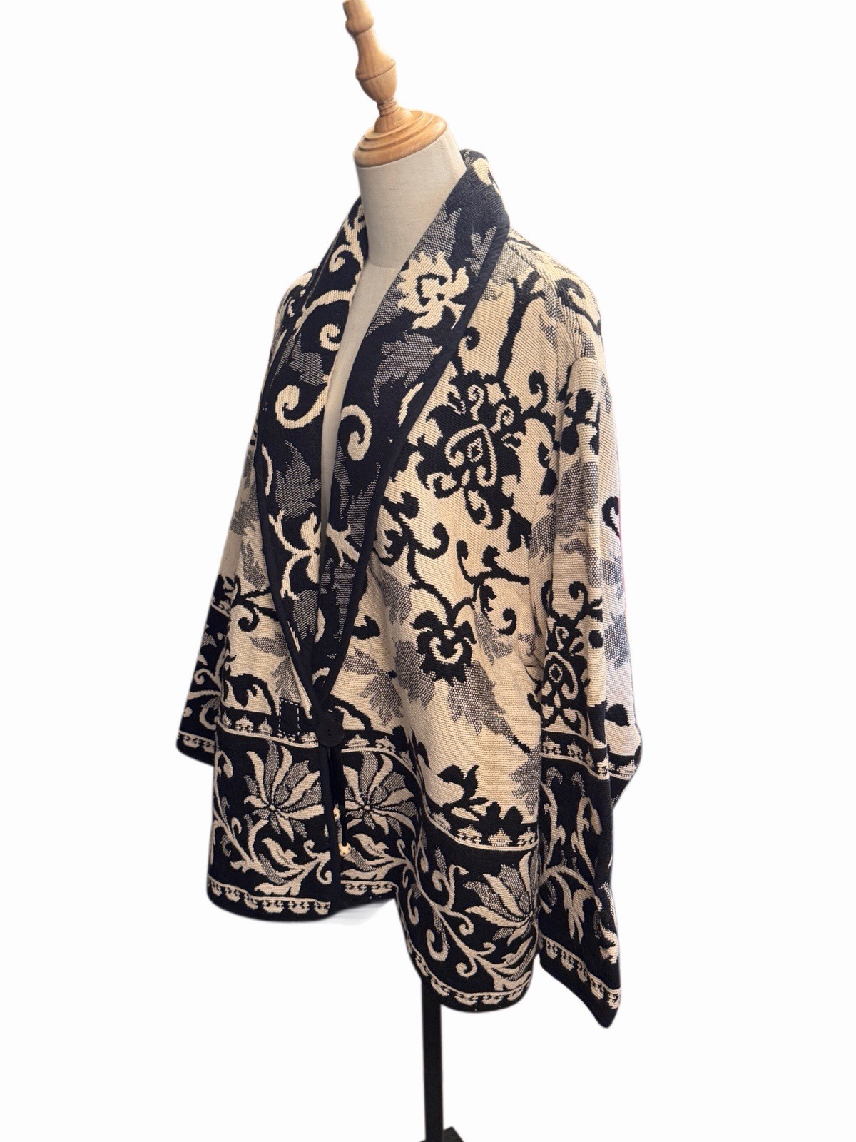 Vintage 90s Tapestry Blanket Coat Black & White Floral Woman’s 22/24W