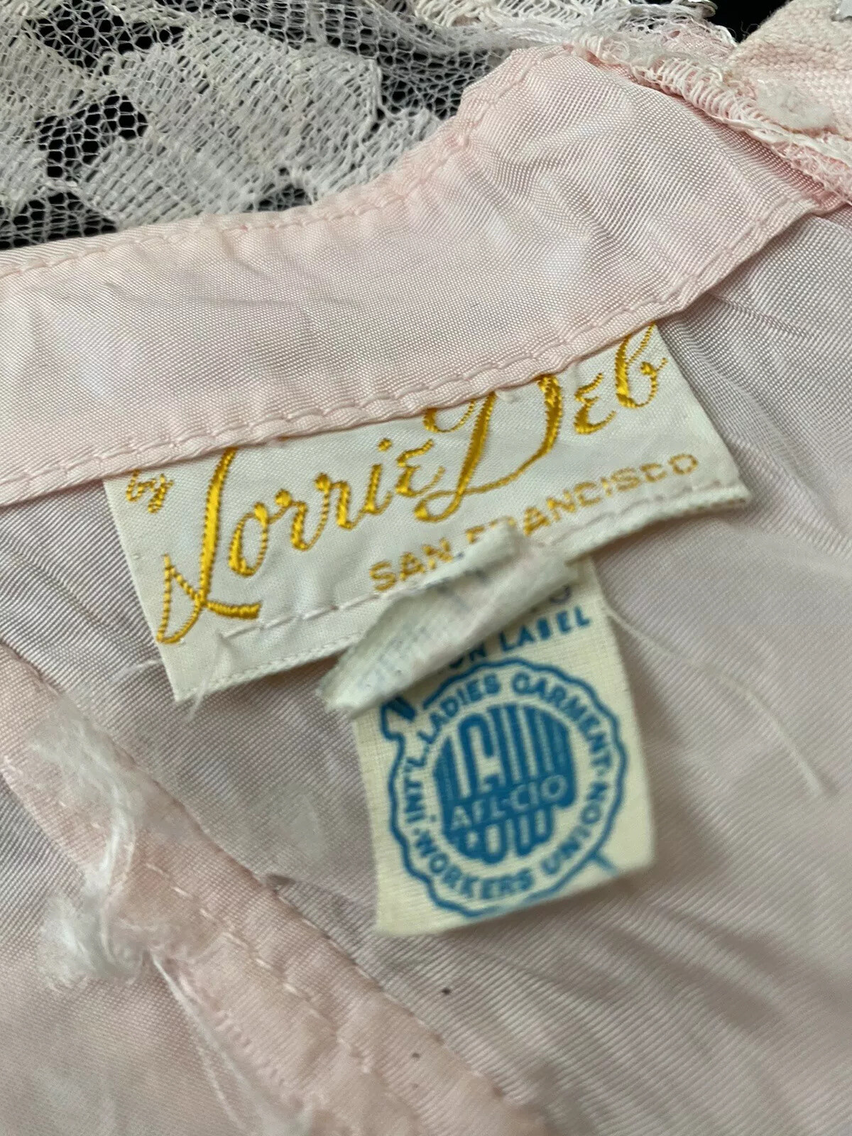Vintage 1950s Pink Dress DEBUTANT Tea Length Full Skirt Party Prom 50s BOMBSHELL