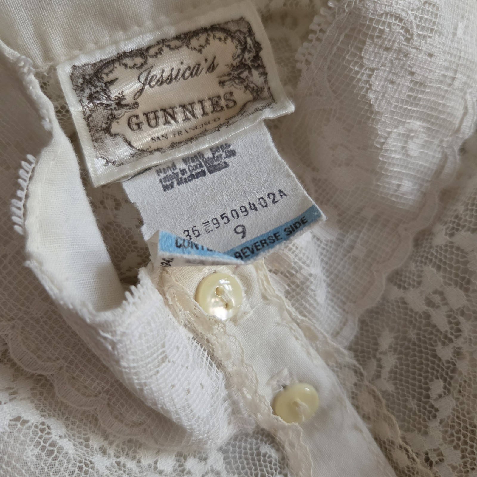 Jessica’s Gunnies Off White Lace Victorian Blouse Button Long Sleeve Size 9