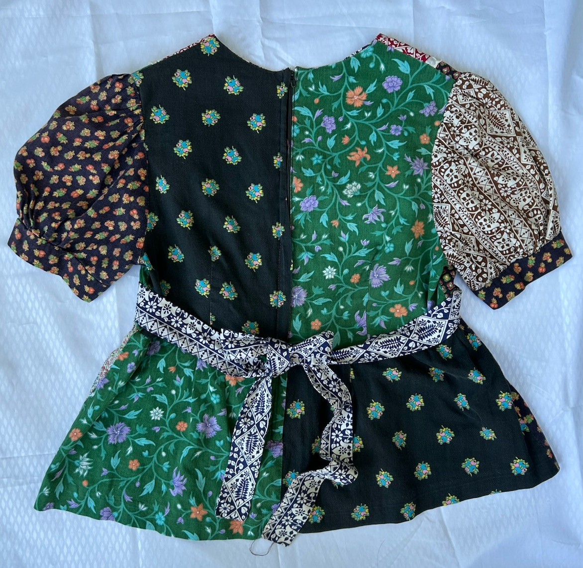 Vtg 1975 Boho Sm Blouse Pieced Quilt Patchwork Empire Waist Tie Back Eyelet yoke