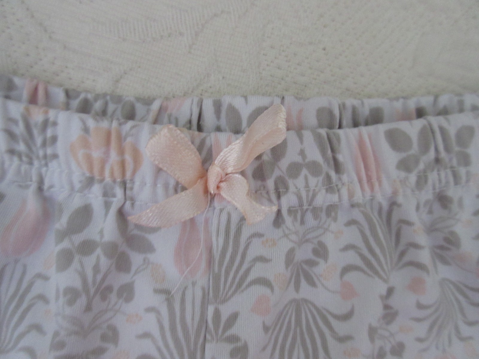 NANETTE LEPORE MELON PINK GRAY sleep shorts slippery poly sz M
