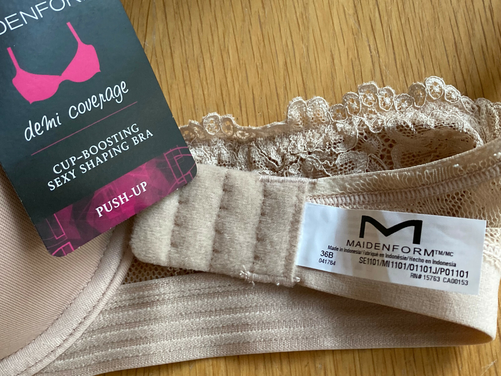 222 Maidenform 36B Nude Demi Cup Boosting Push up Underwire Bra #1101 NWT