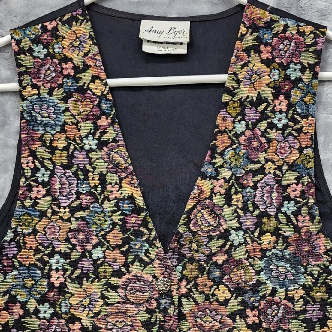 Vintage Amy Byer Vest Womens L Multicolor Floral Tapestry Knit Sleeveless Boho