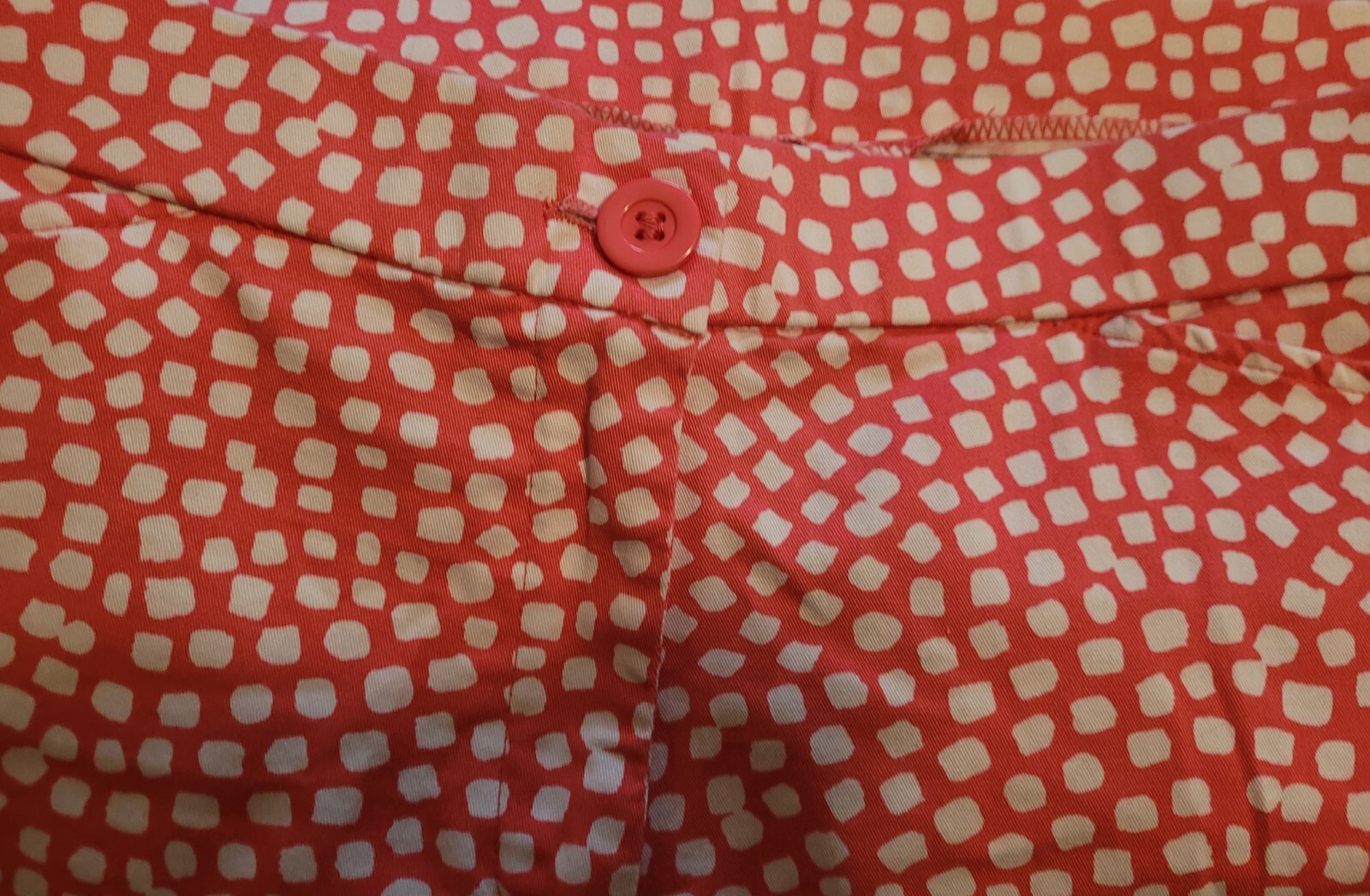 CORAL BAY WOMEN DRESSY CASUAL CAPRI LONG SHORTS SIZE 10 STRETCHY SLACKS PANTS