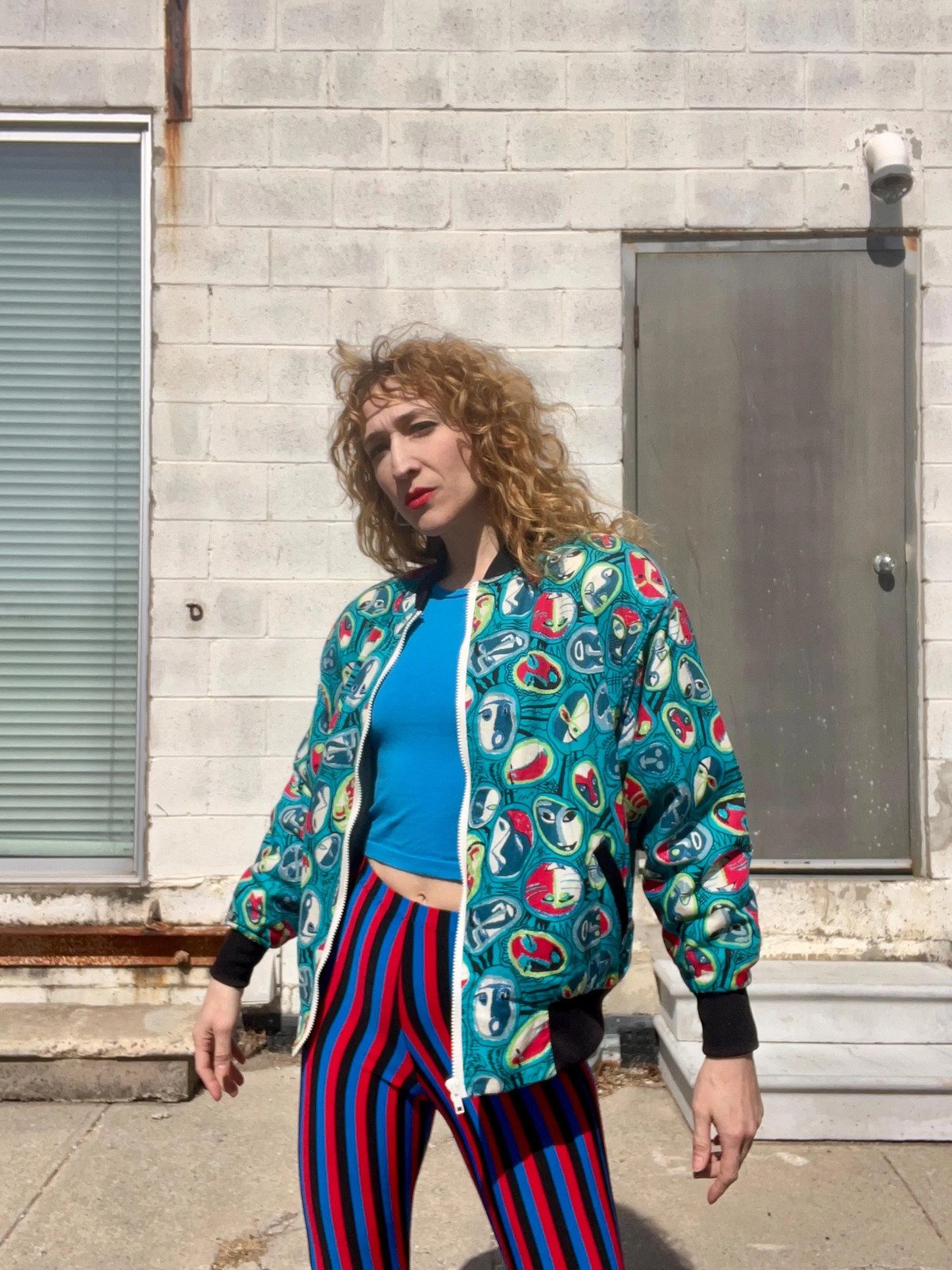 ABSTRACT FACES Vintage 1980s Printed Cotton Bomber Jacket Quilted Lining