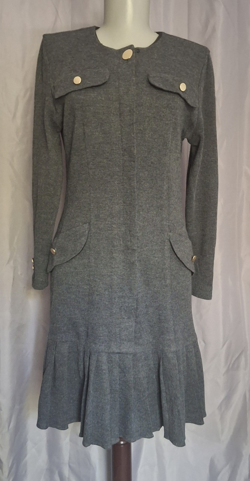 Vtg 70s Kwai Business Chic dress gold buttons grey drop waist Sz 6P minimalist