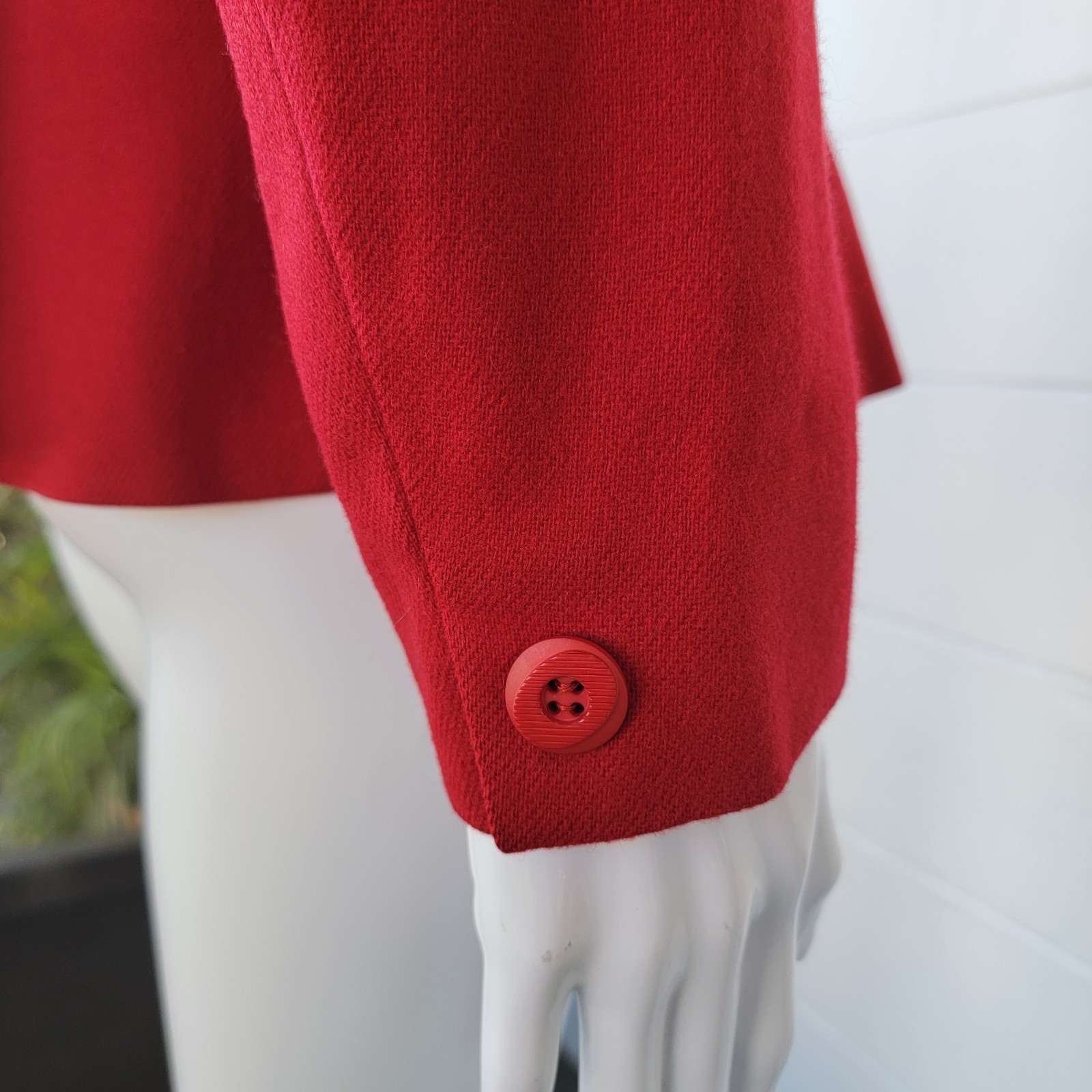 Vintage Red Double-Breasted Blazer Collared Flared Hem Women’s Size 8/S