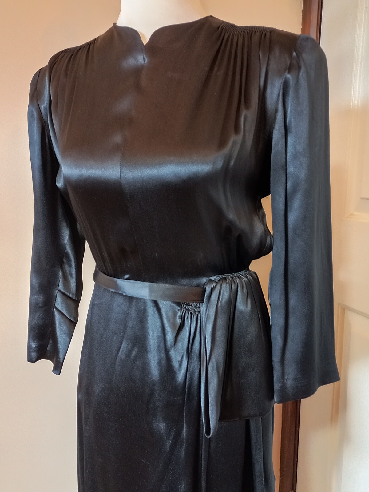 Vintage 1940s Glossy Black Satin Charmeuse Femme Fatale Film Noir Dress XS