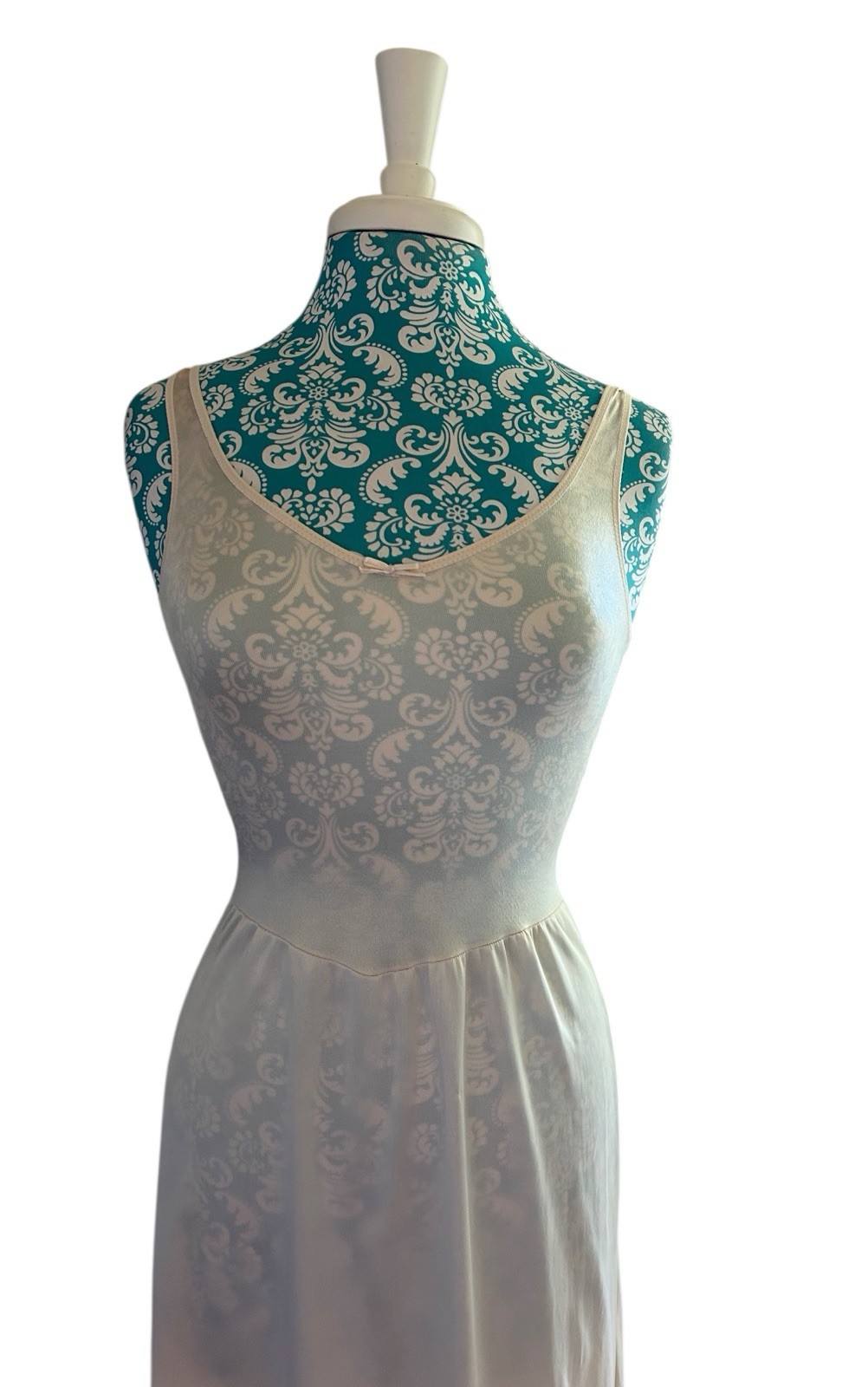 Vintage Warners Beige Nude Full Slip Dress 34 Elegant Ballerina Style Lingerie