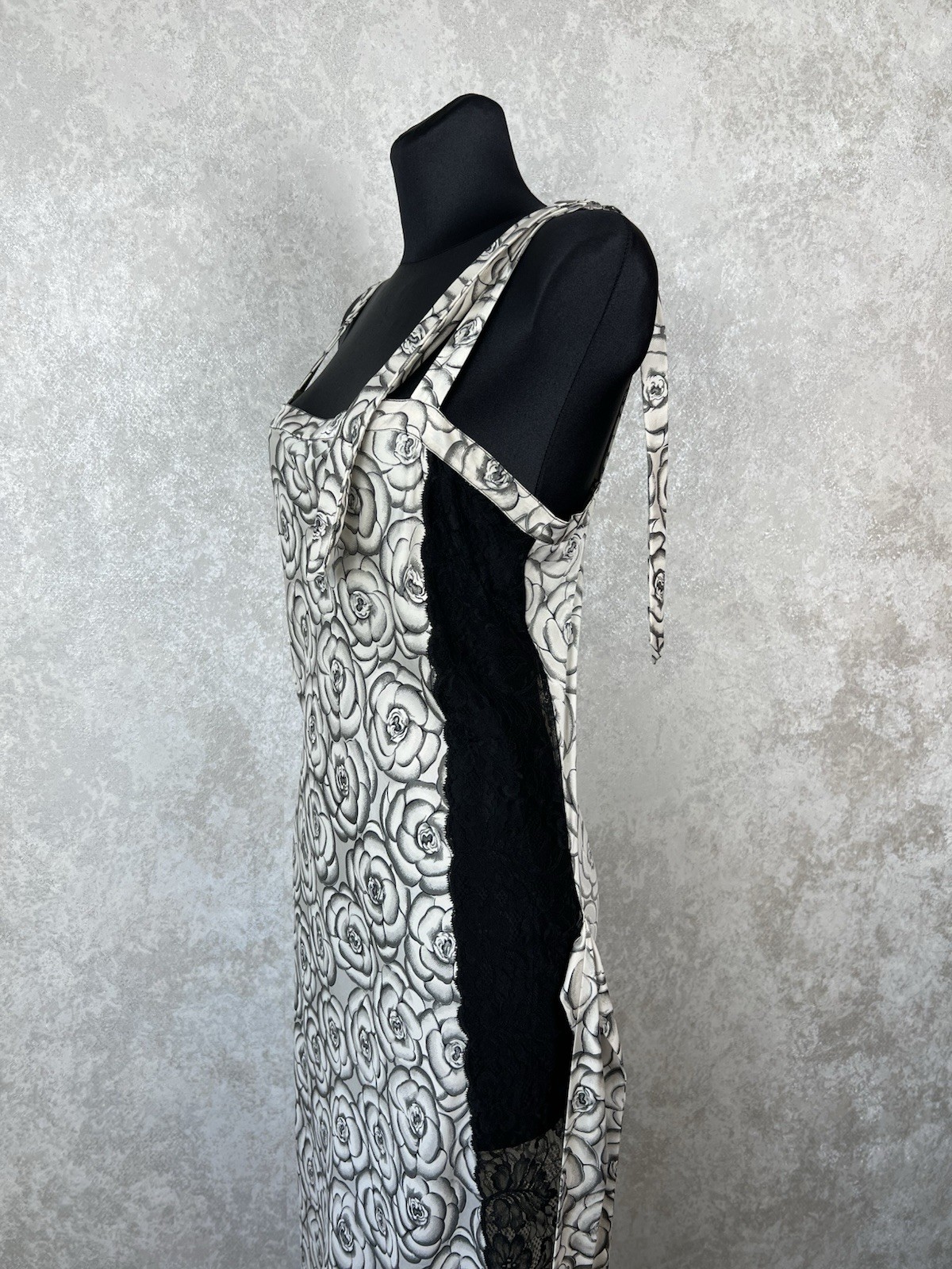 Vintage Gianni Versace Intimo Floral Rose Slip Dress Lace Black White Maxi S