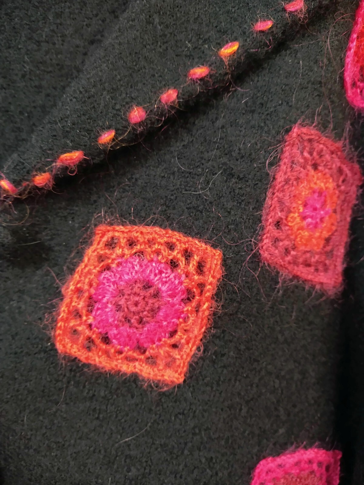 VTG Catherine Stewart WM S Wool Cardigan Black with Crocheted Red Squares Collar