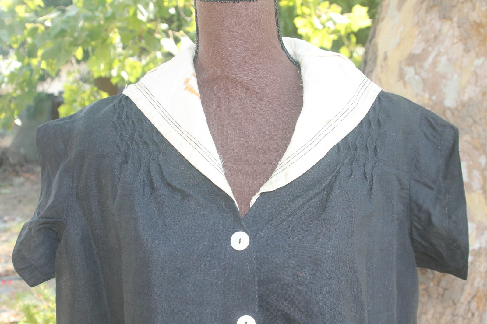 Black 1940s silk short sleeve duster jacket with buttons up front. Med, LG