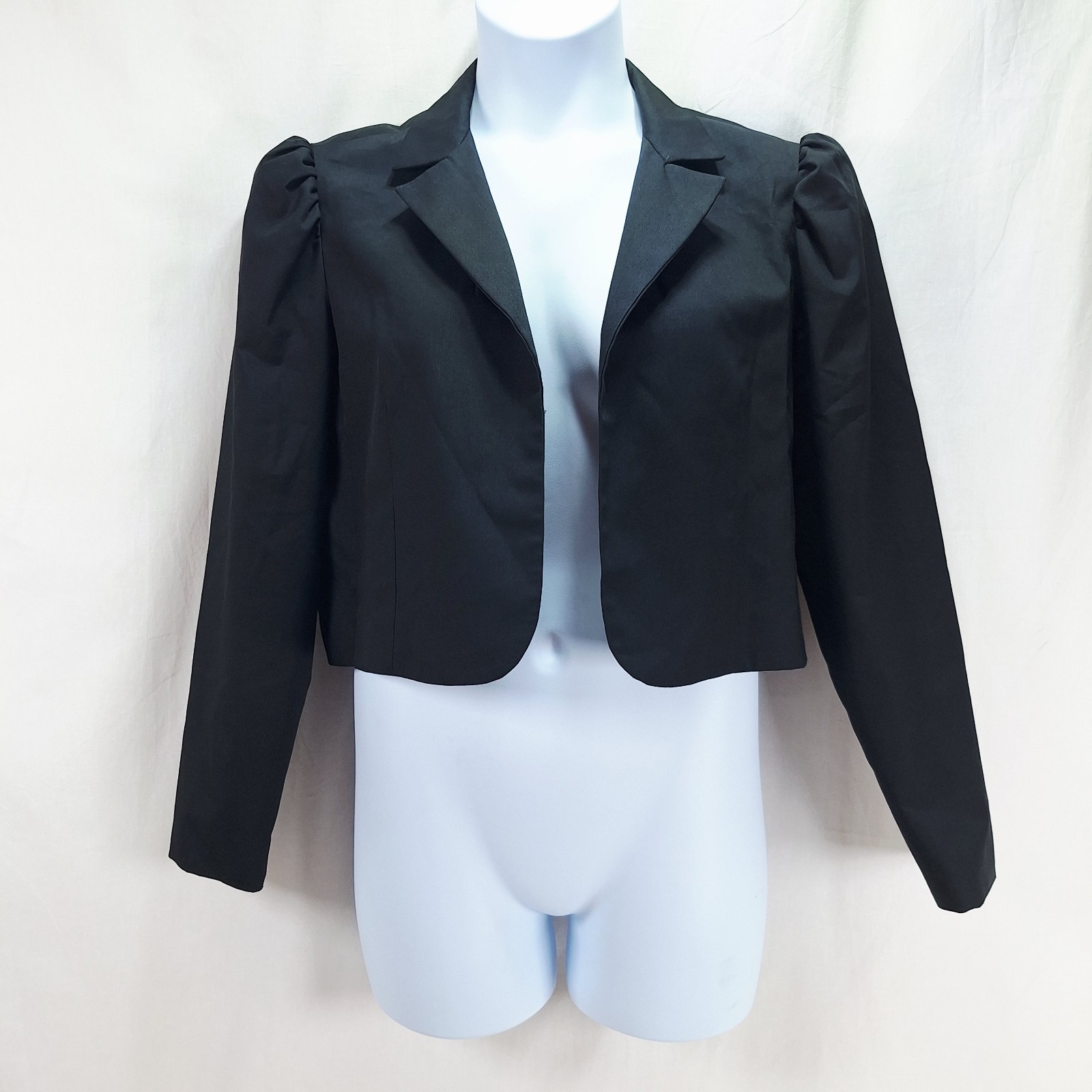 Vintage Neiman Marcus NR1 By NED GOULD Black Short Jacket Size 14 Long Sleeves