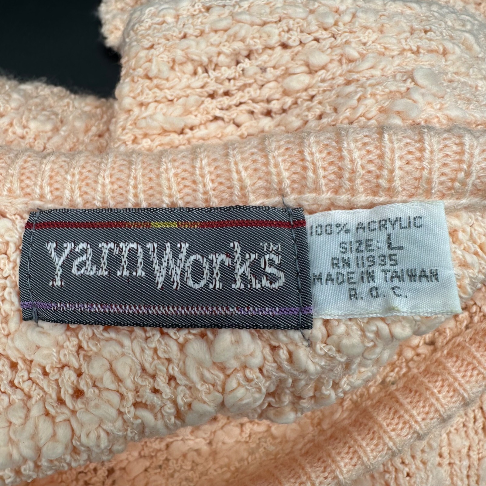 Vintage Peach Short Sleeve Sweater 1980s Yarnworks Floral Applique Large Taiwan