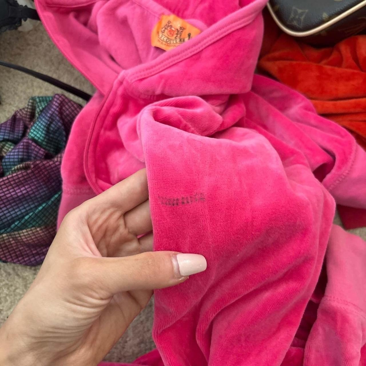 Vintage Juicy Couture Y2K Logo Hot Pink Velour Tracksuit Set 2-piece size XS