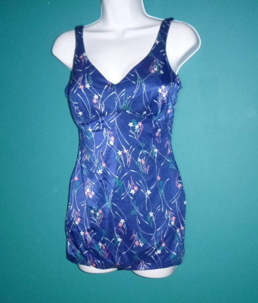 Vtg 70s Maxine of Hollywood Swimsuit One Piece BLue W/ Flowers Sz 18