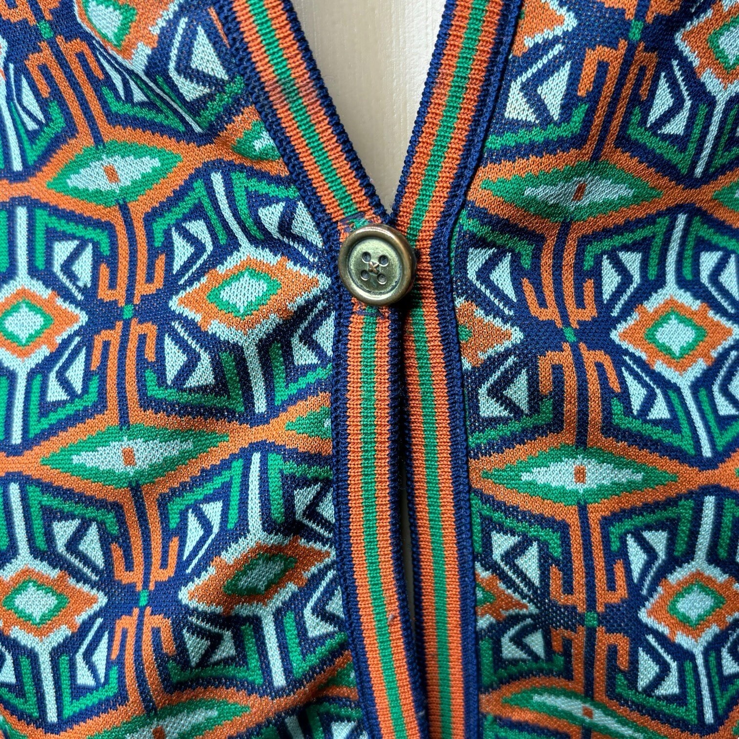 AILEEN Women’s Vest Size 12 Green Orange Blue Funky Pattern Button Front 70s VTG