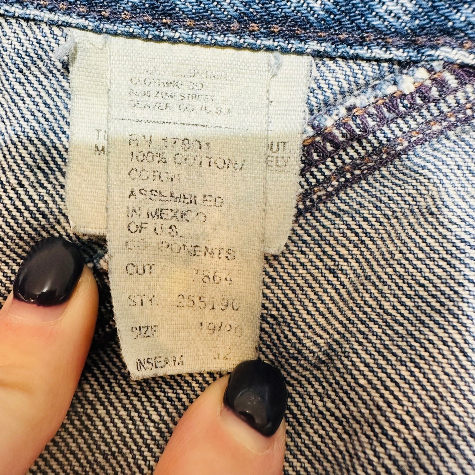 Vintage Rocky Mountain Western Jeans Womens 19/20 Blue High Waist Tapered V-Back