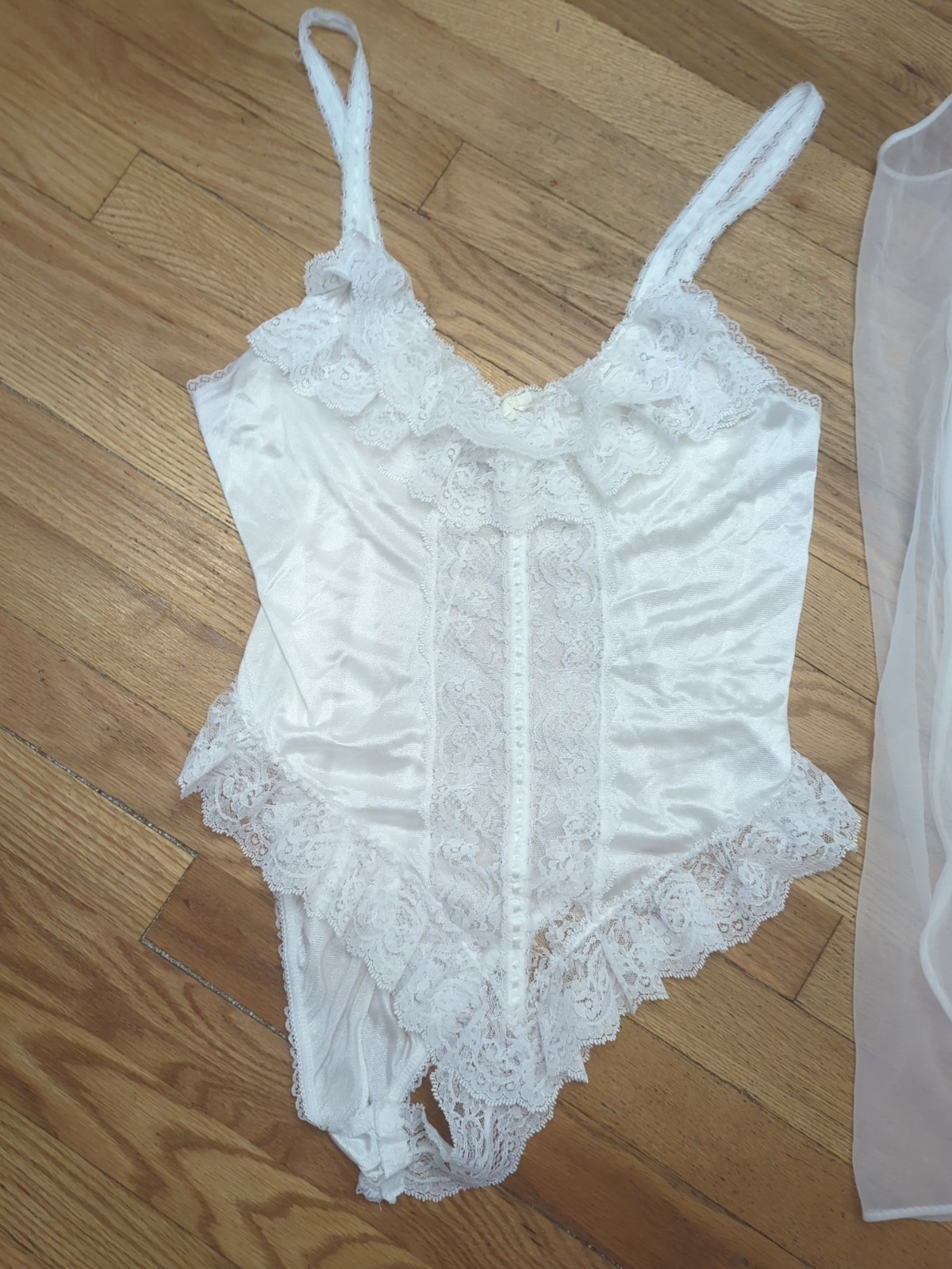 Vintage Inner Most Lace White Nylon Teddy Size Medium W/Sheer Robe