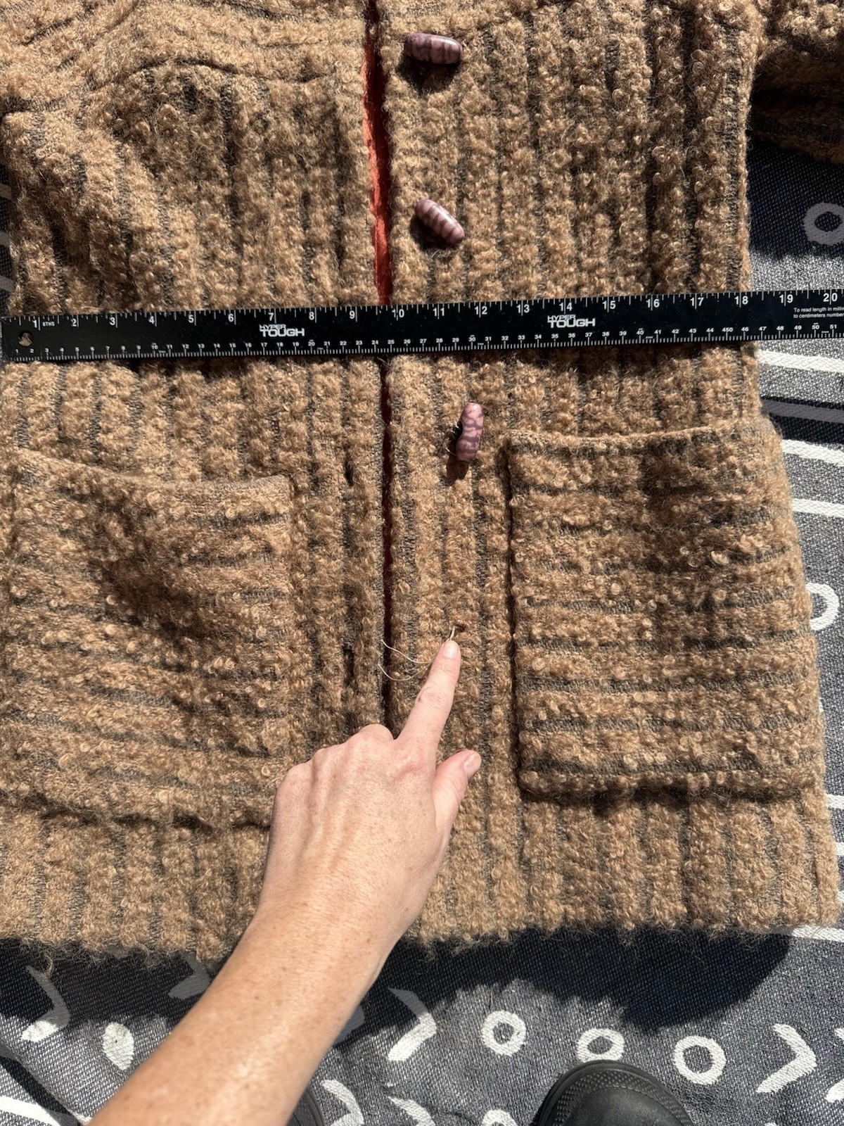 1960s / 70s women’s vintage bouclé wool Size M/L