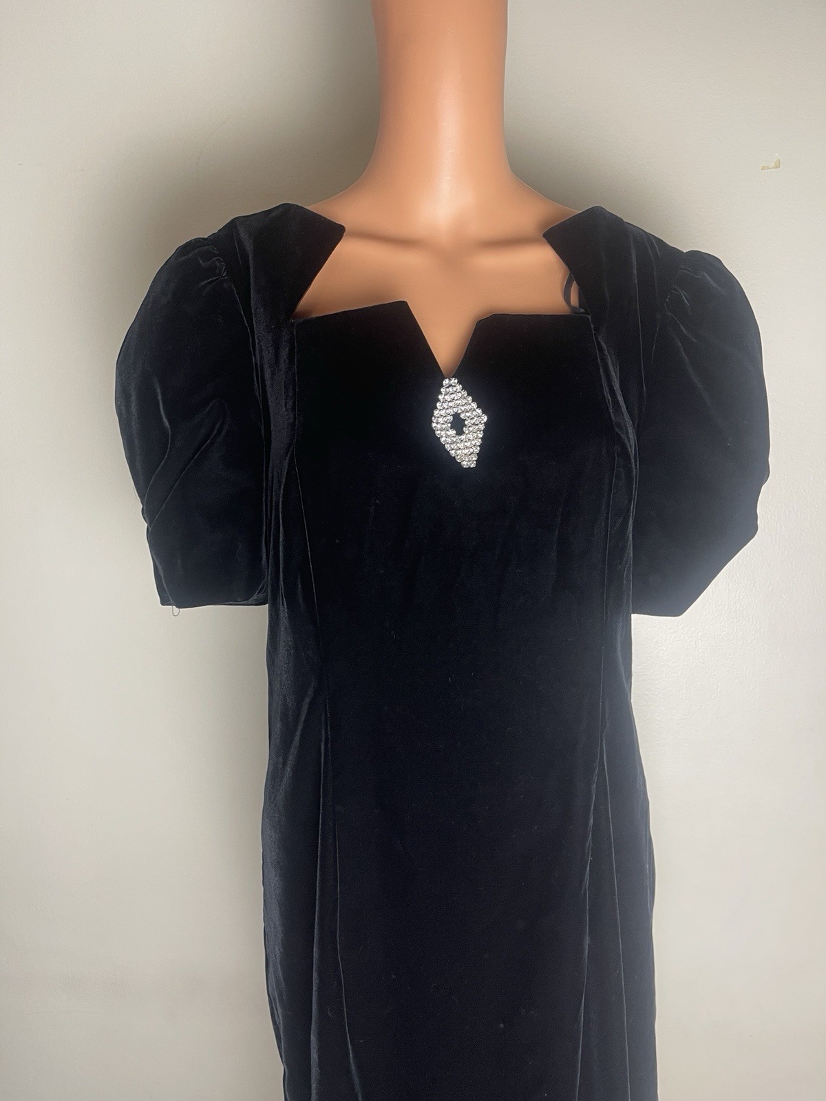 Vintage 80s Cachet Bari Protas Black Velvet Cocktail Evening Dress Size 11/12